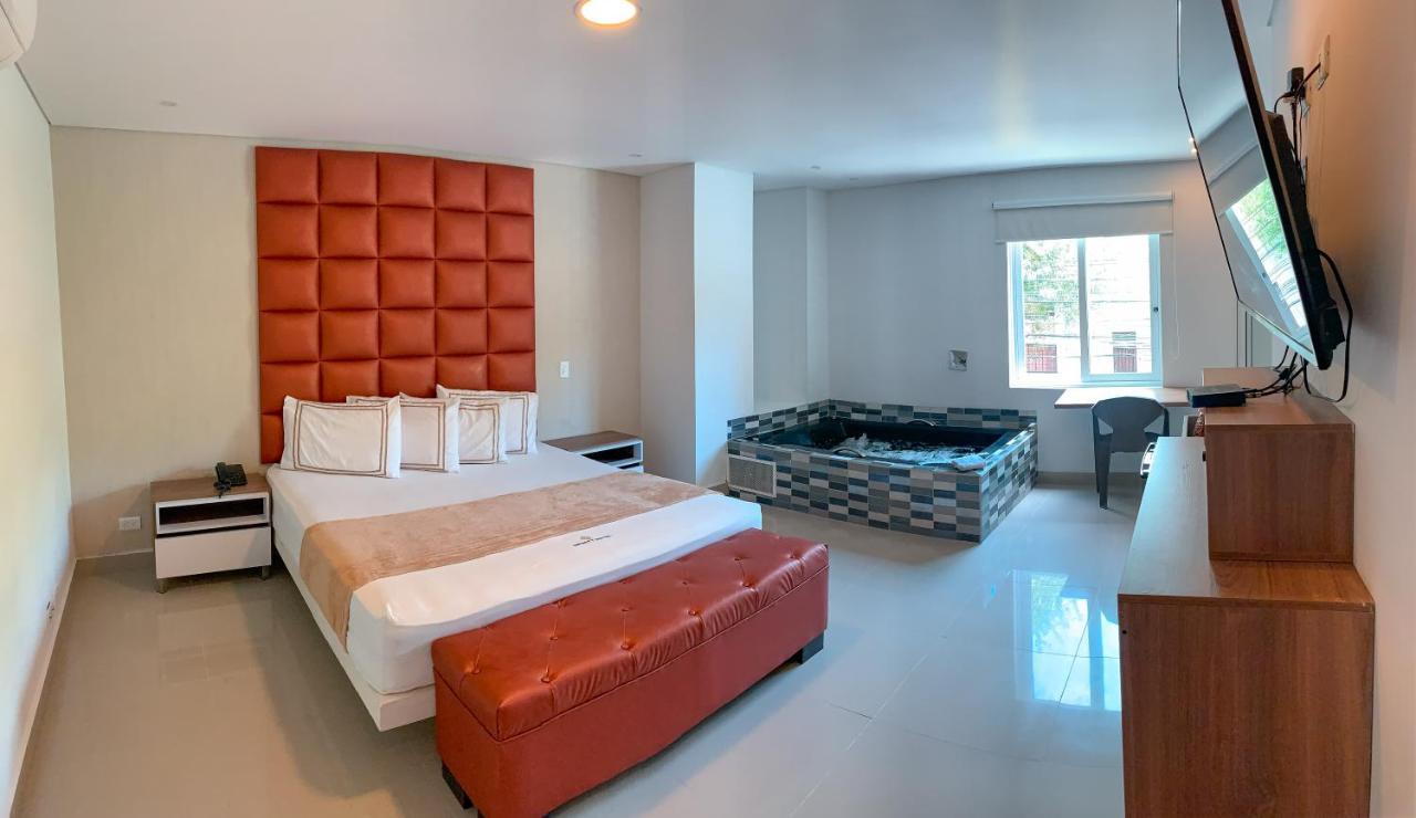 Infinity Hotel เมเดยิน ภายนอก รูปภาพ
